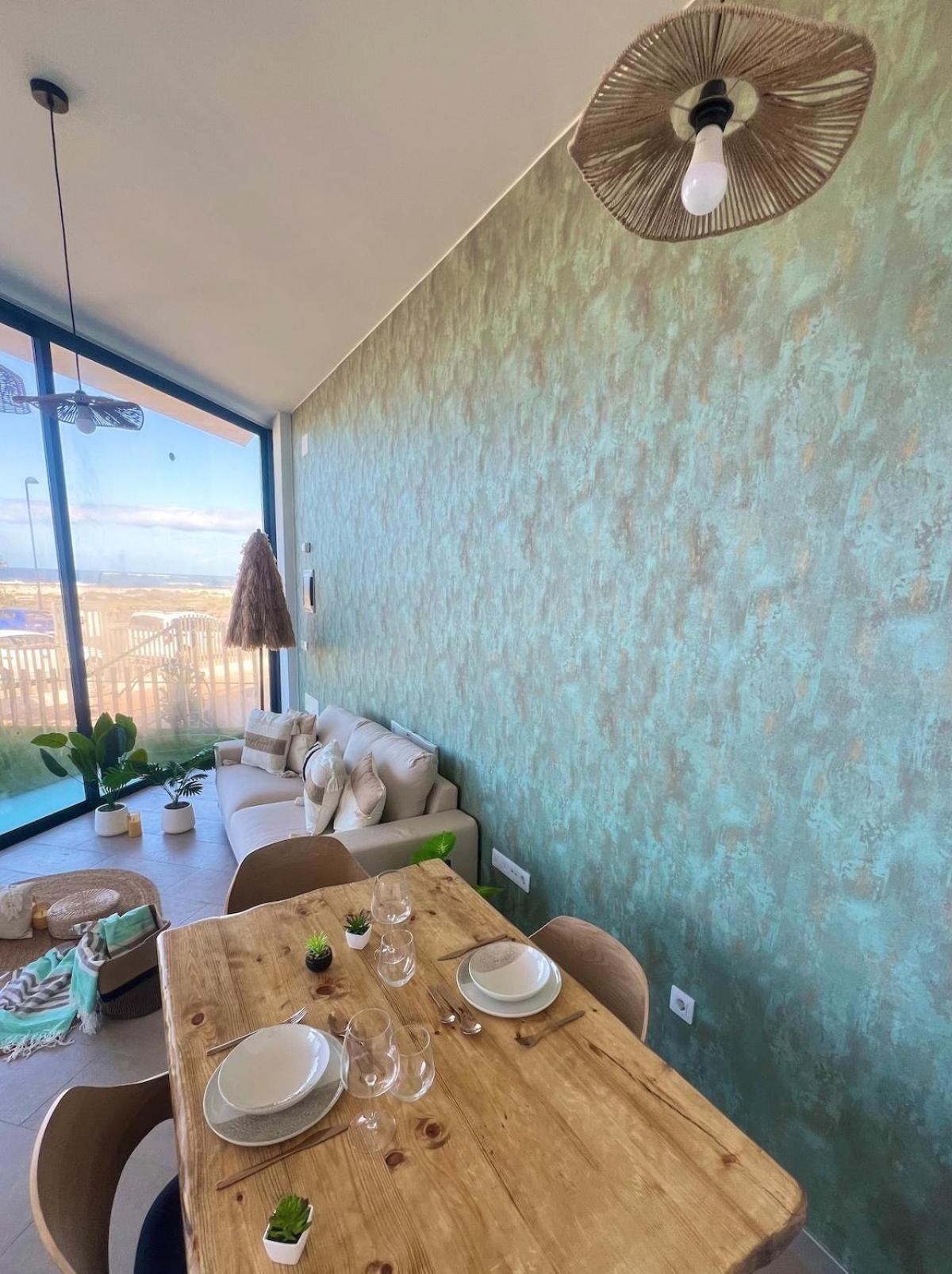 Apartamento Amber Skies Seafront Retreat